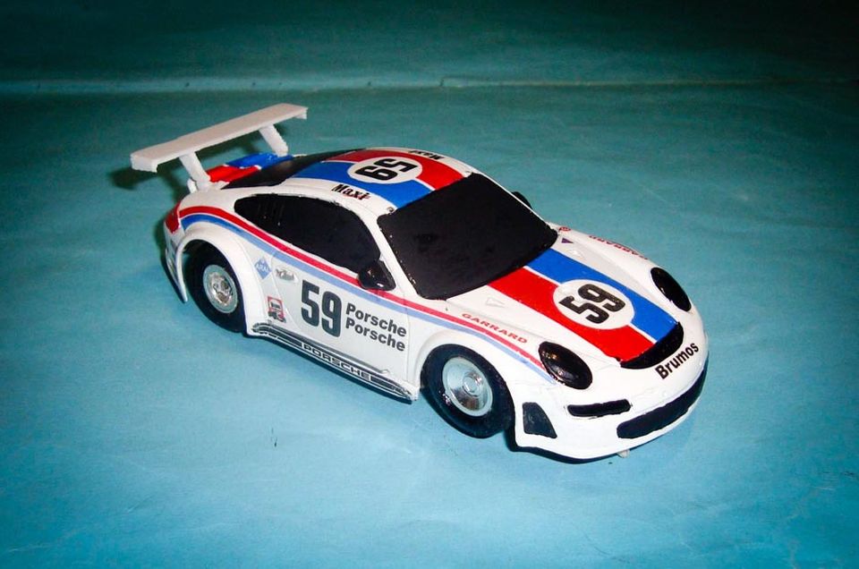 Finálna úprava karosérie Porsche 911